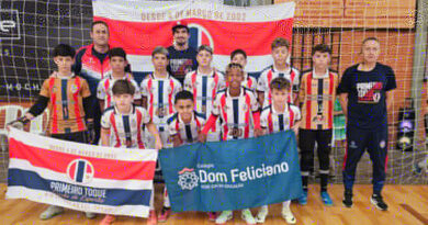 PRIMEIRO TOQUE/DOM FELICIANO É PRATA