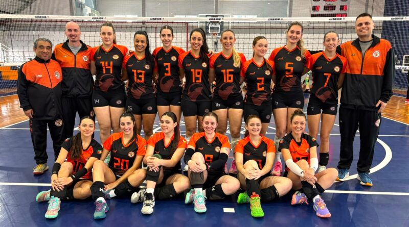PUMAS FEMININO NA HISTÓRIA NO VOLEIBOL GAÚCHO